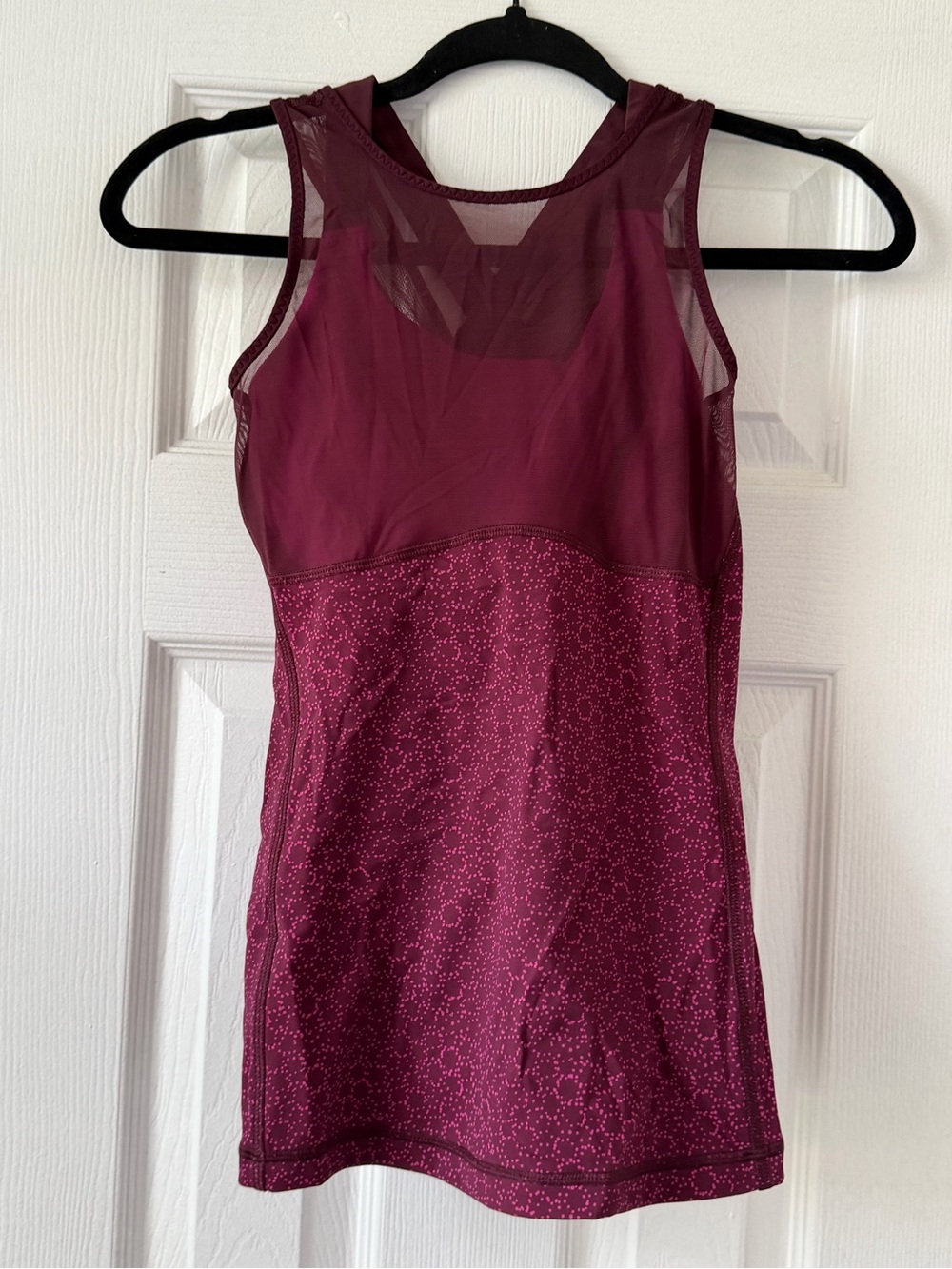Lululemon Ready, Set, Sweat Tank
Star Pixel Raspberry Bordeaux Drama / Raspberry - Picture 7 of 16